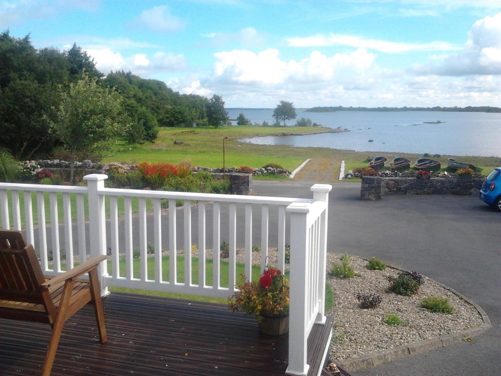 The Waterfront House Country Home Oughterard Exterior photo