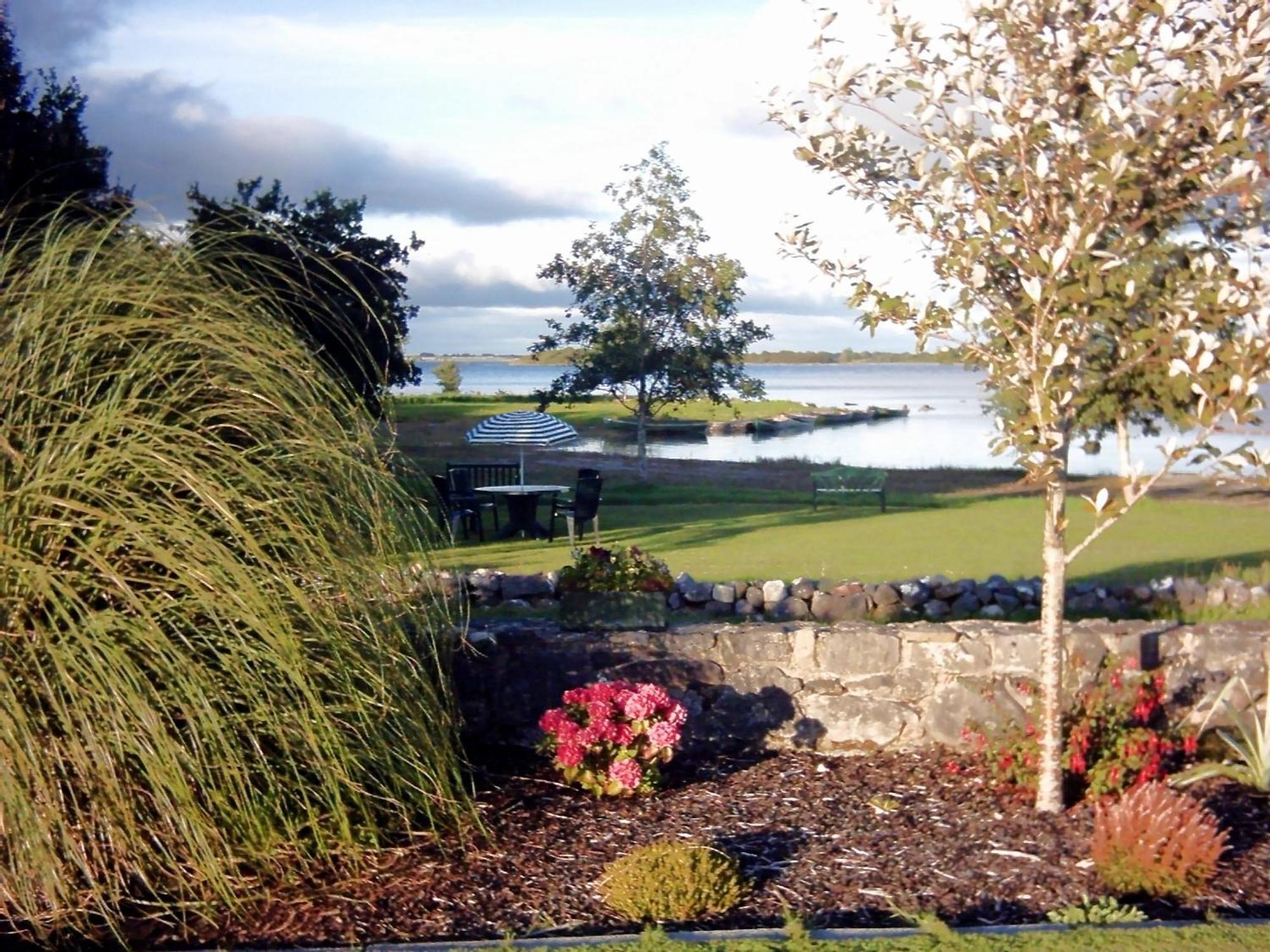 The Waterfront House Country Home Oughterard Exterior photo